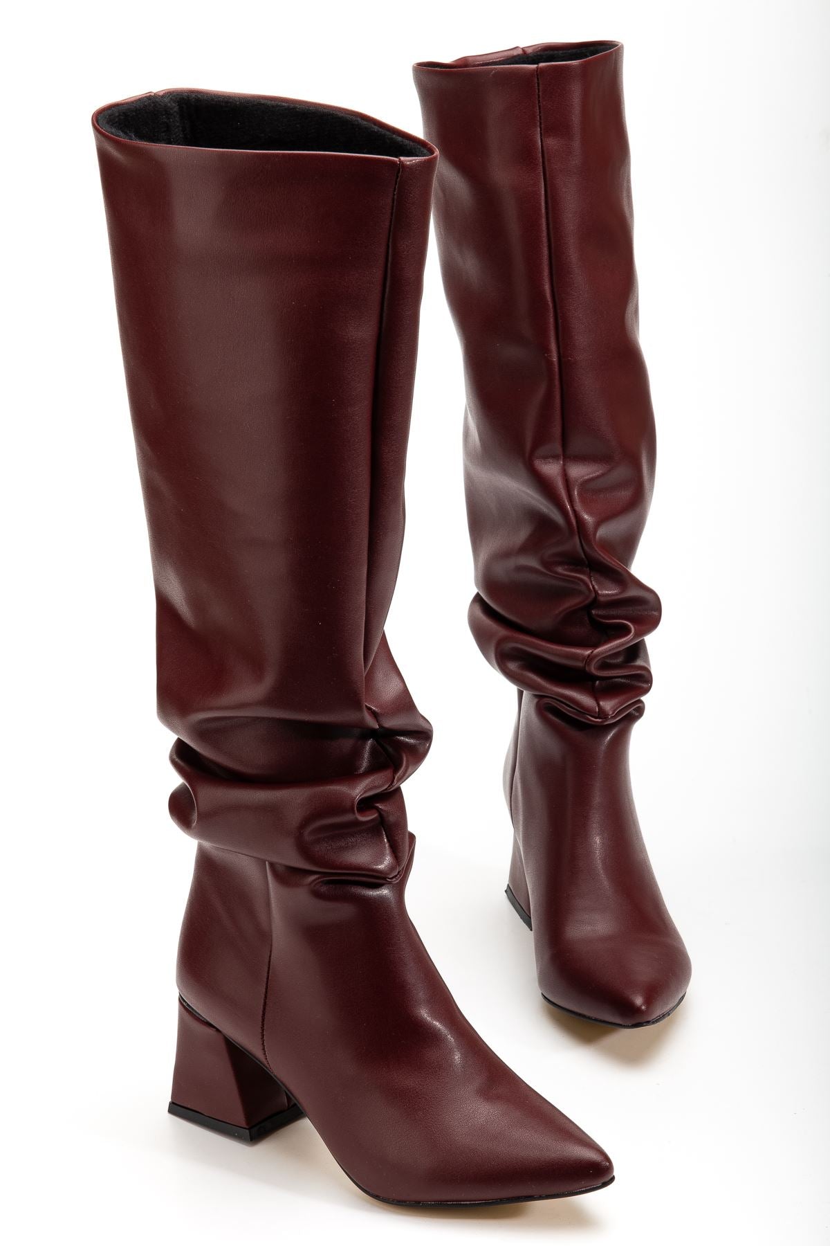 Ayzena Bordo Körüklü Kalın Topuklu Kadın Çizme