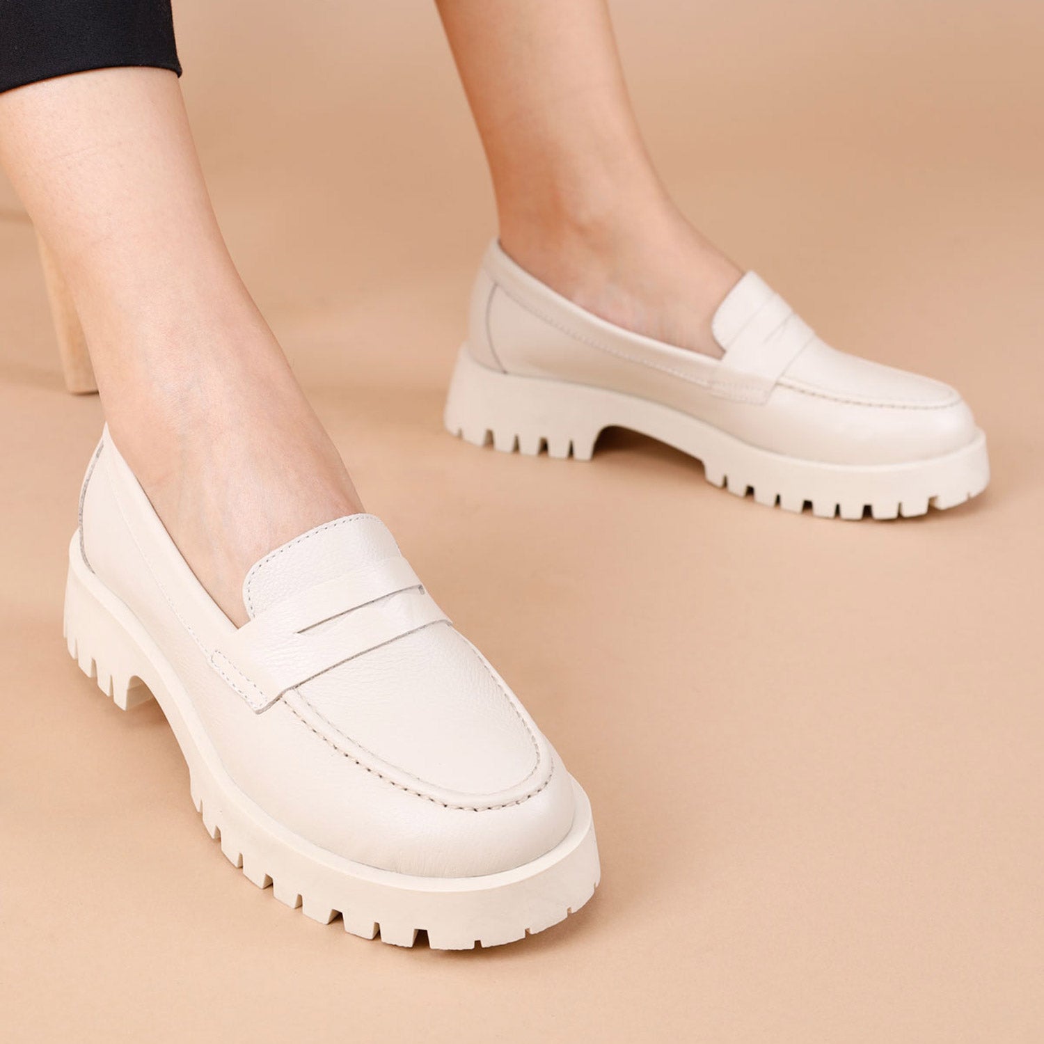 Tardeney Kadın Bej  Hakiki Deri Loafer Ayakkabı