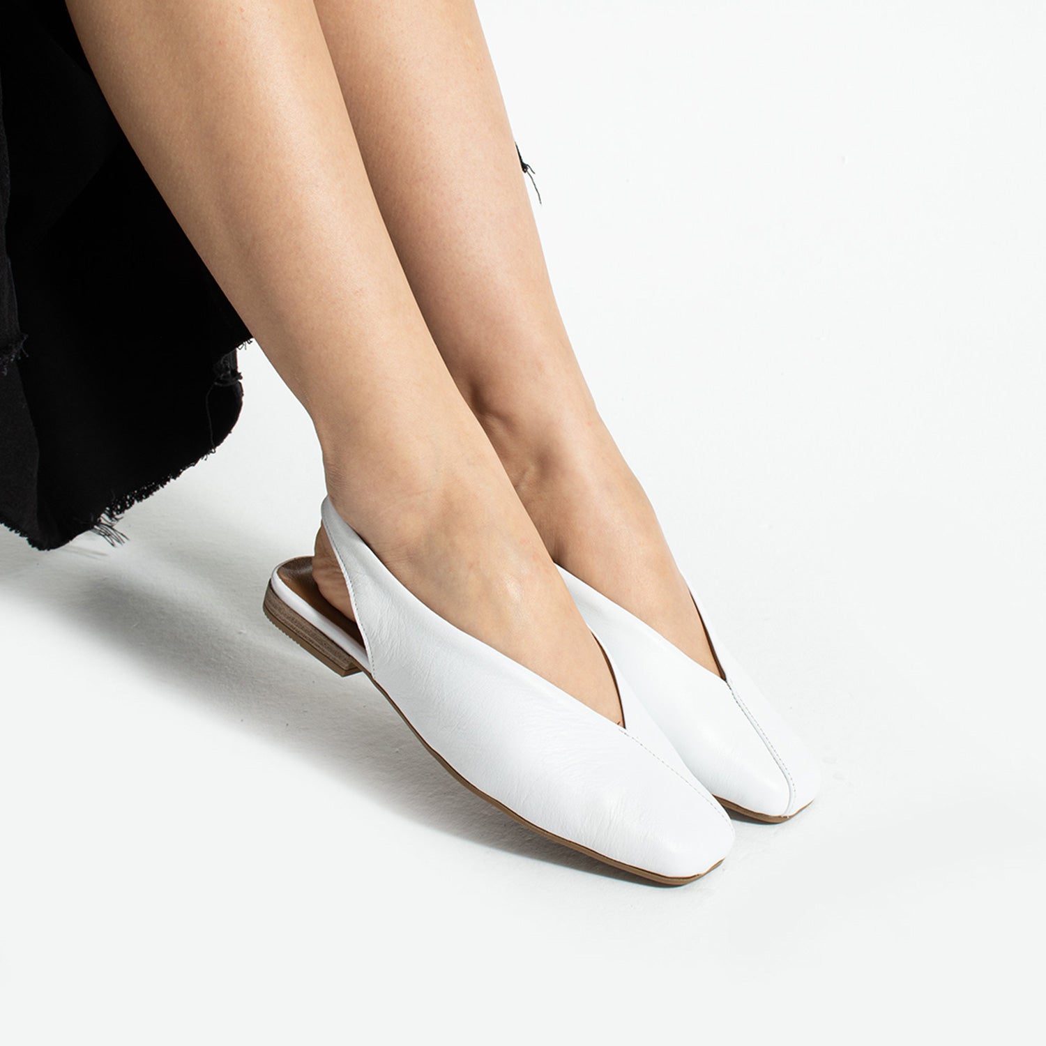 Tayba Kadın Hakiki Deri Arkası Açık Beyaz Babet