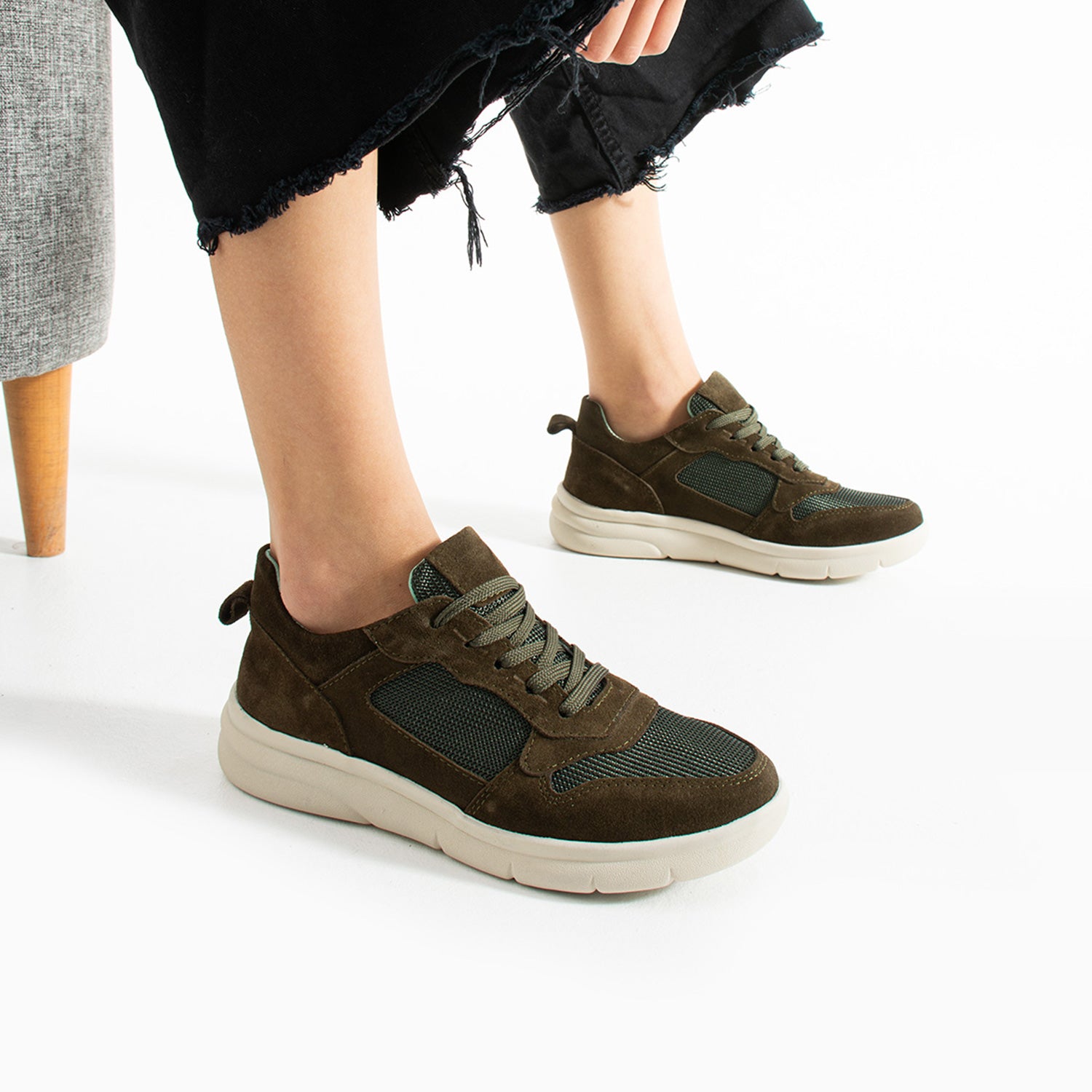 Thaes Kadın Hakiki Süet Deri Haki Spor Ayakkabı