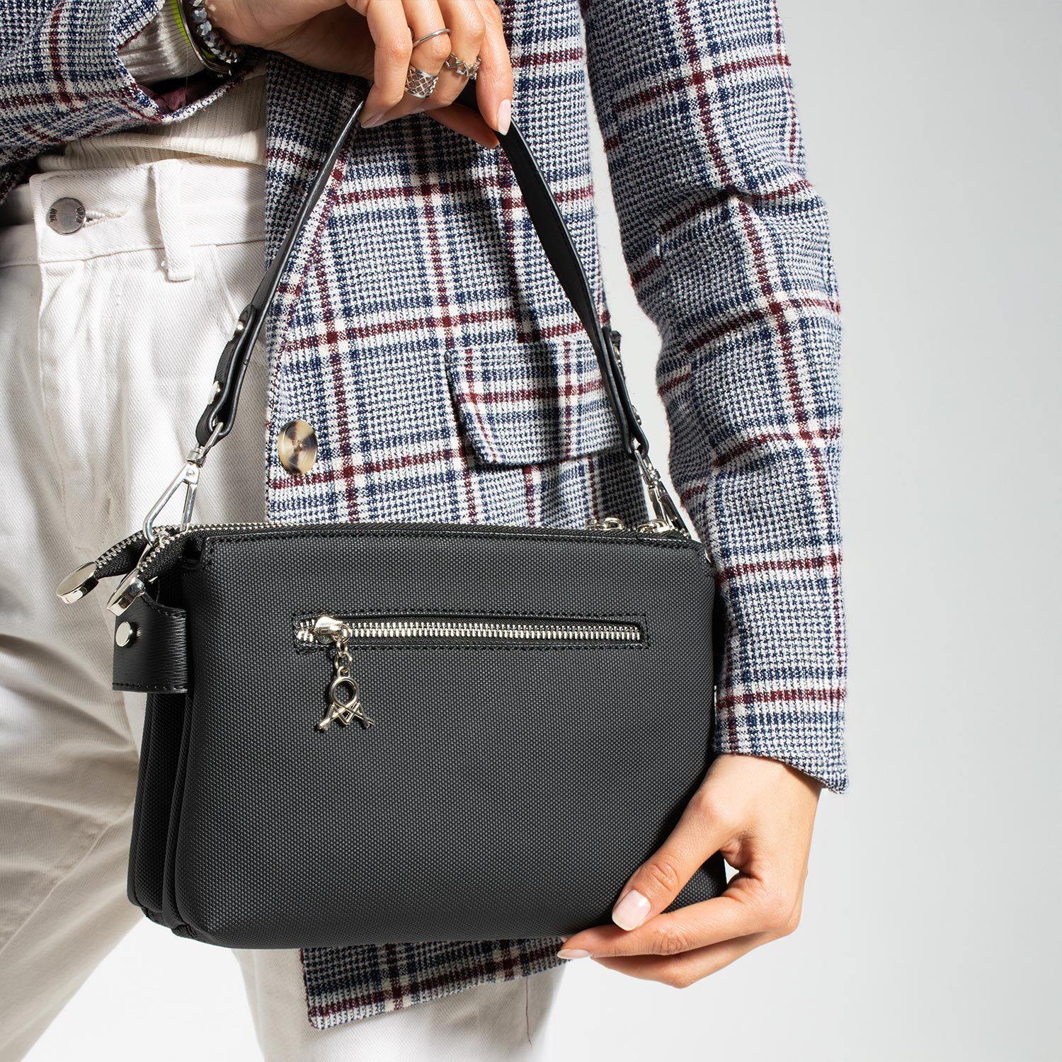 Tlea Kadın El Çantası ve Ayarlanabilir Askılı Çapraz Çanta