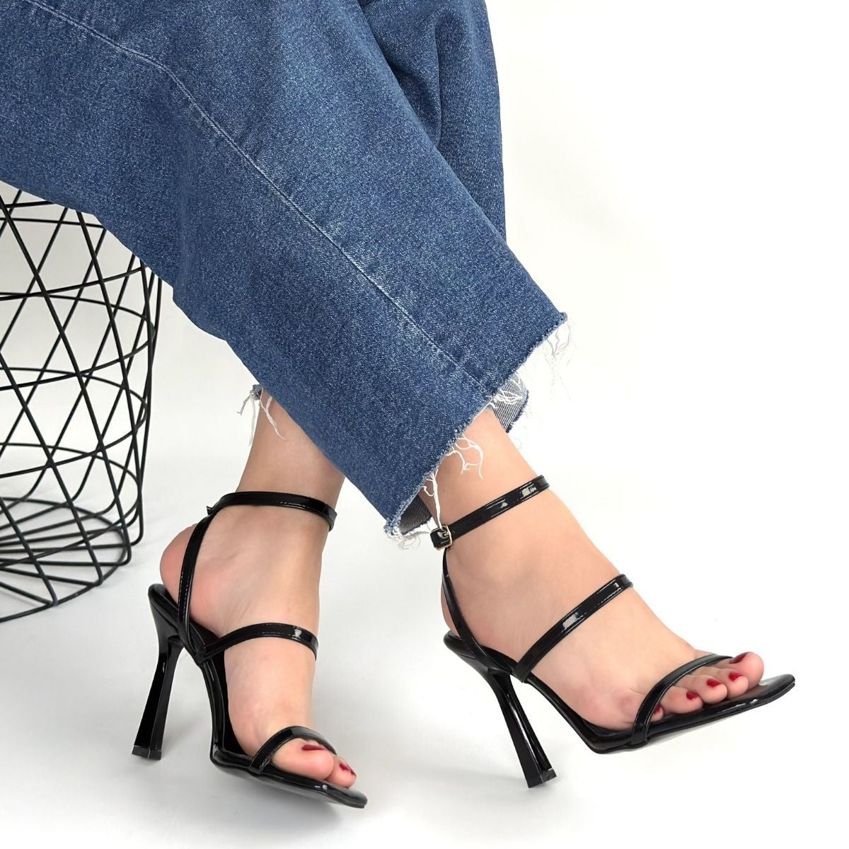 Umira Kadın Siyah Rugan Topuklu Ayakkabı