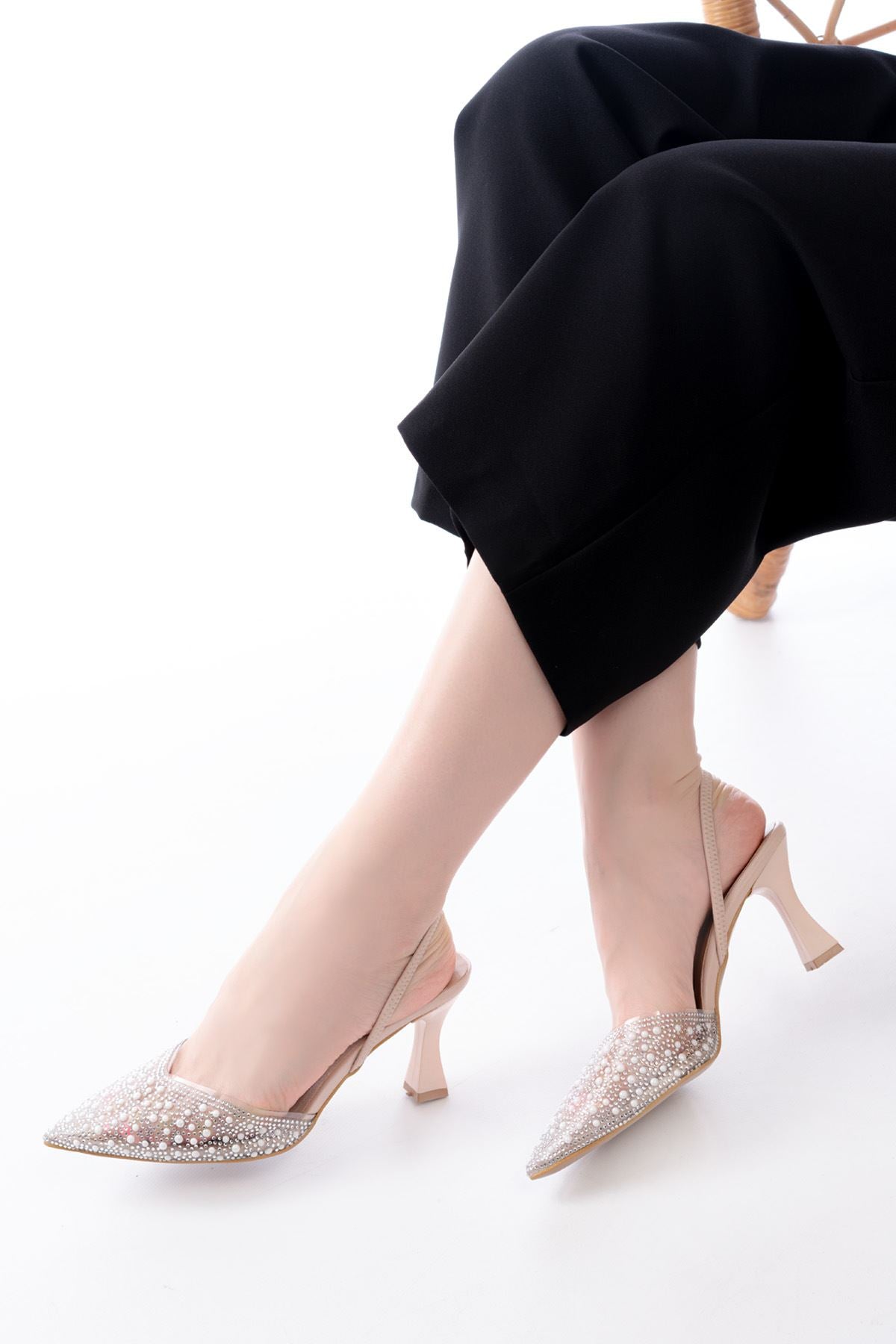 Latermy Bej Arkası Açık Taşlı Topuklu Abiye Ayakkabı