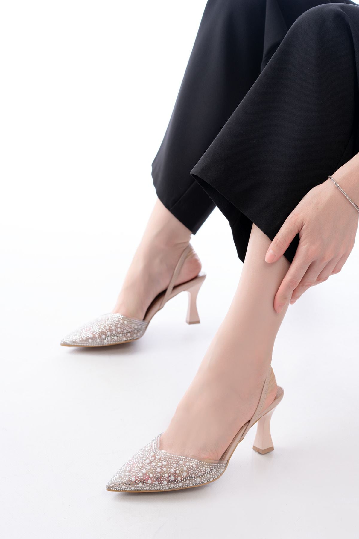 Latermy Bej Arkası Açık Taşlı Topuklu Abiye Ayakkabı