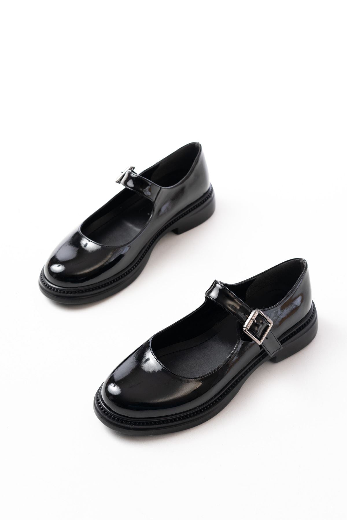 Hakesis Siyah Rugan Günlük Babet Ayakkabı