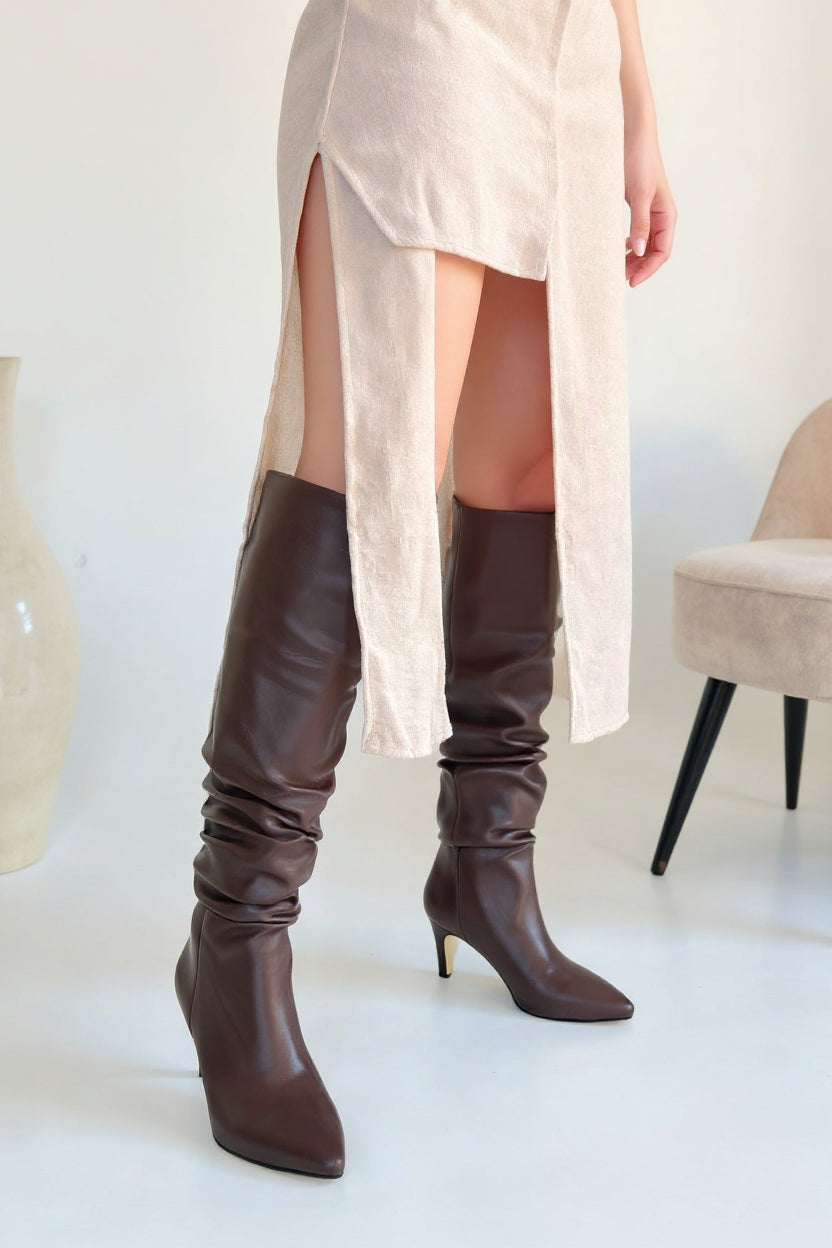 Zelya Kahverengi Topuklu Kadın Çizme