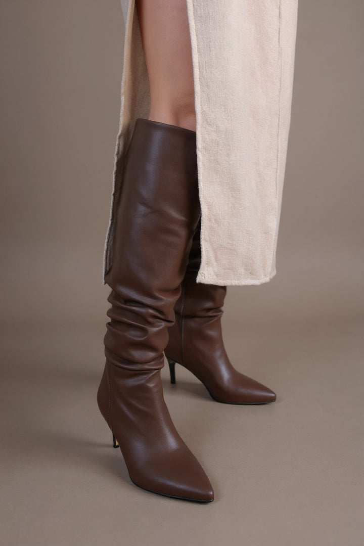 Zelya Kahverengi Topuklu Kadın Çizme